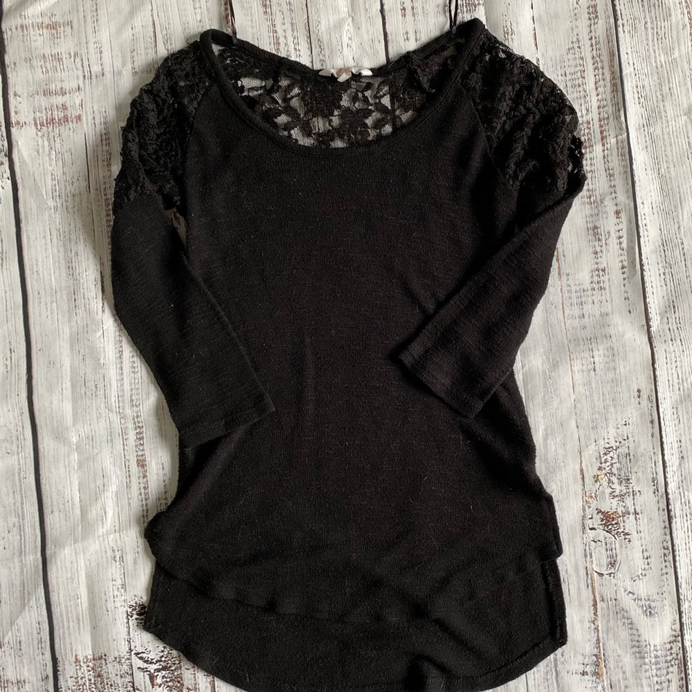 Black kohls sweater